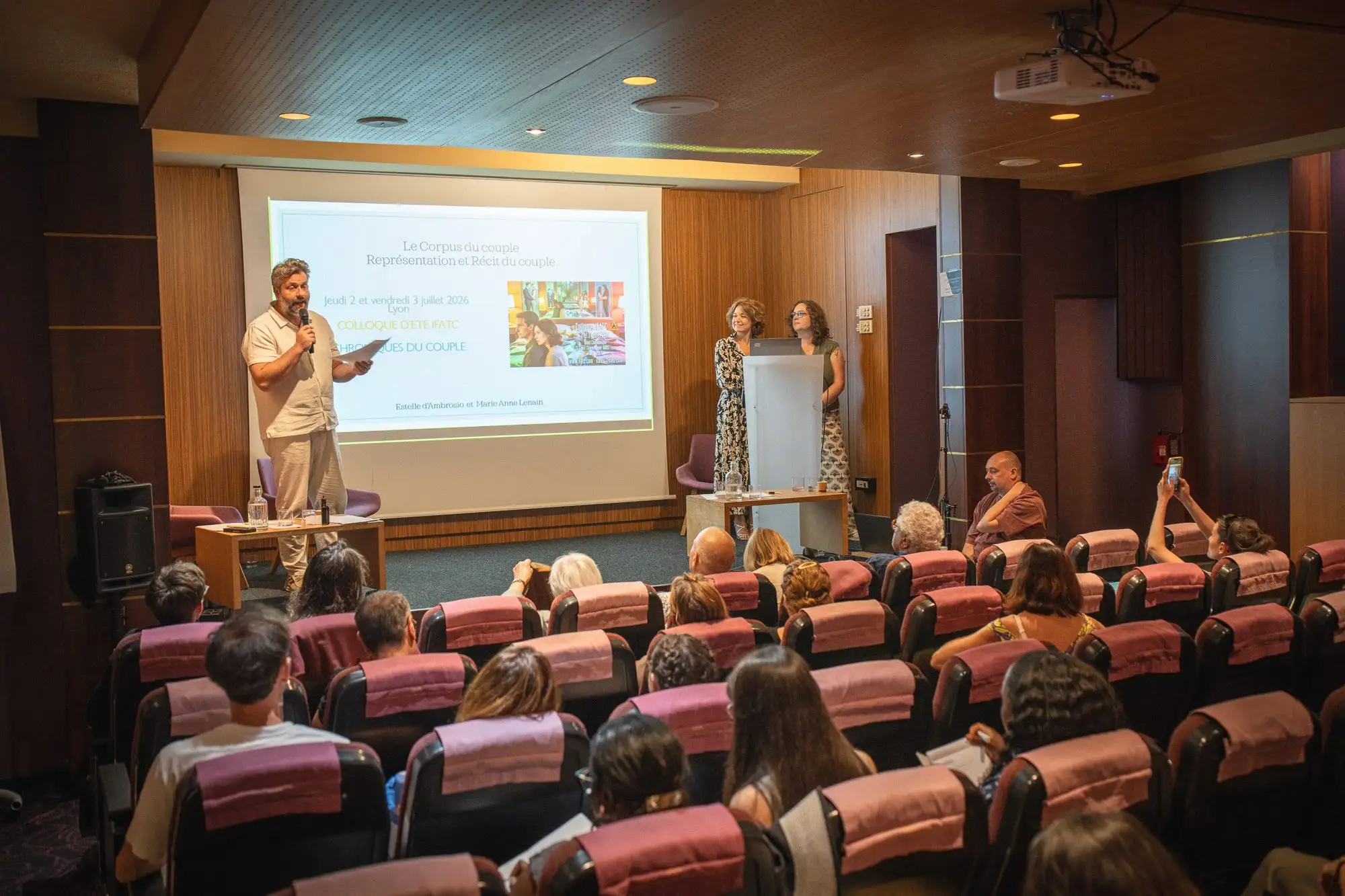 Présentation « Le Corpus du couple » au colloque d'été